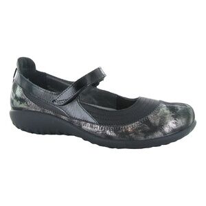 Naot Kirei Mary Jane Shoes Silver Black Leather Flats Size 38 Comfort Metallic